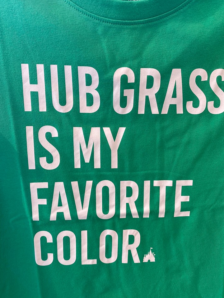 hub grass shirt close up