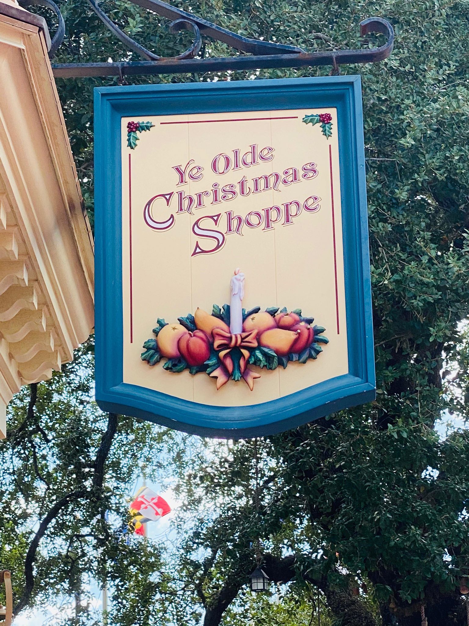 Ye Old Christmas Shoppe Sign