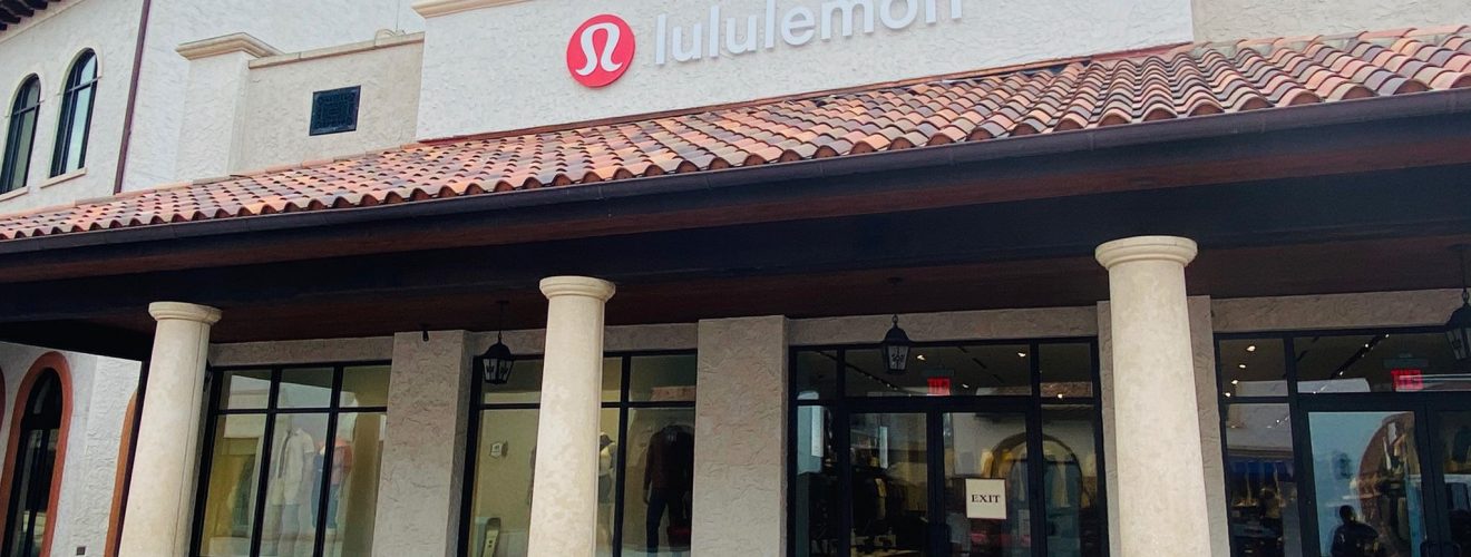 Lululemon Disney Springs