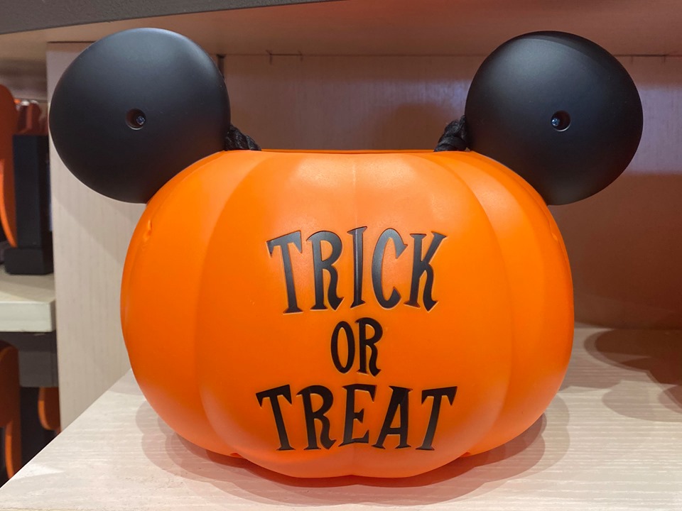 Disney Halloween Accessories and Decor to Light UP the night! - Disney ...