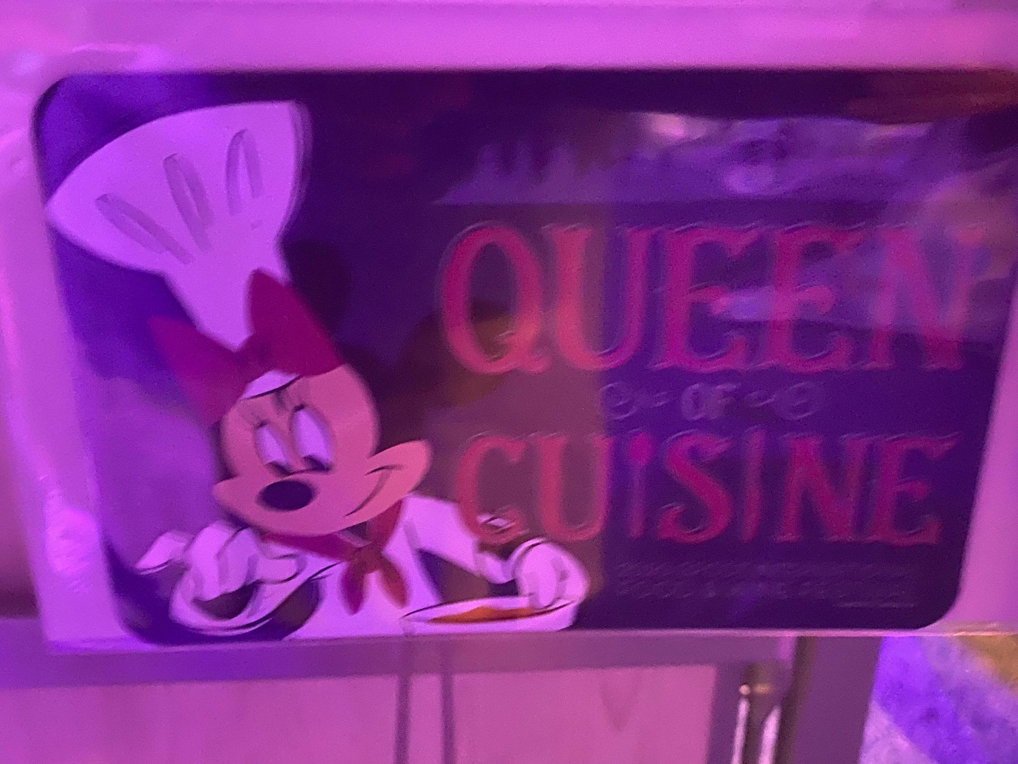 Minnie cuisine magnet