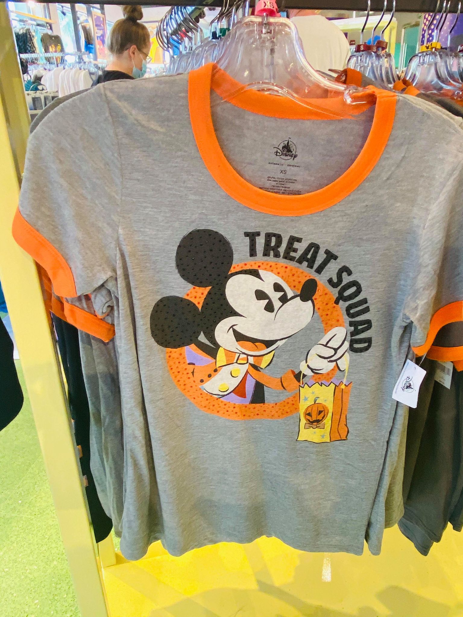 treat squad tee