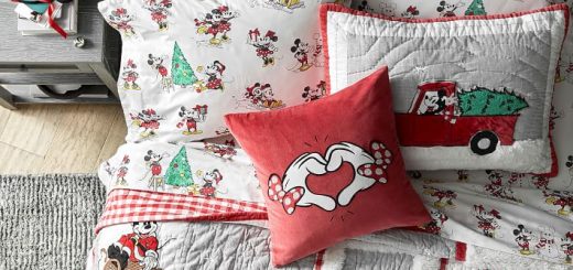 mickey Christmas bedding