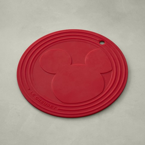 Williams-Sonoma x Mickey Mouse Disney Cookware Collection Debuts 