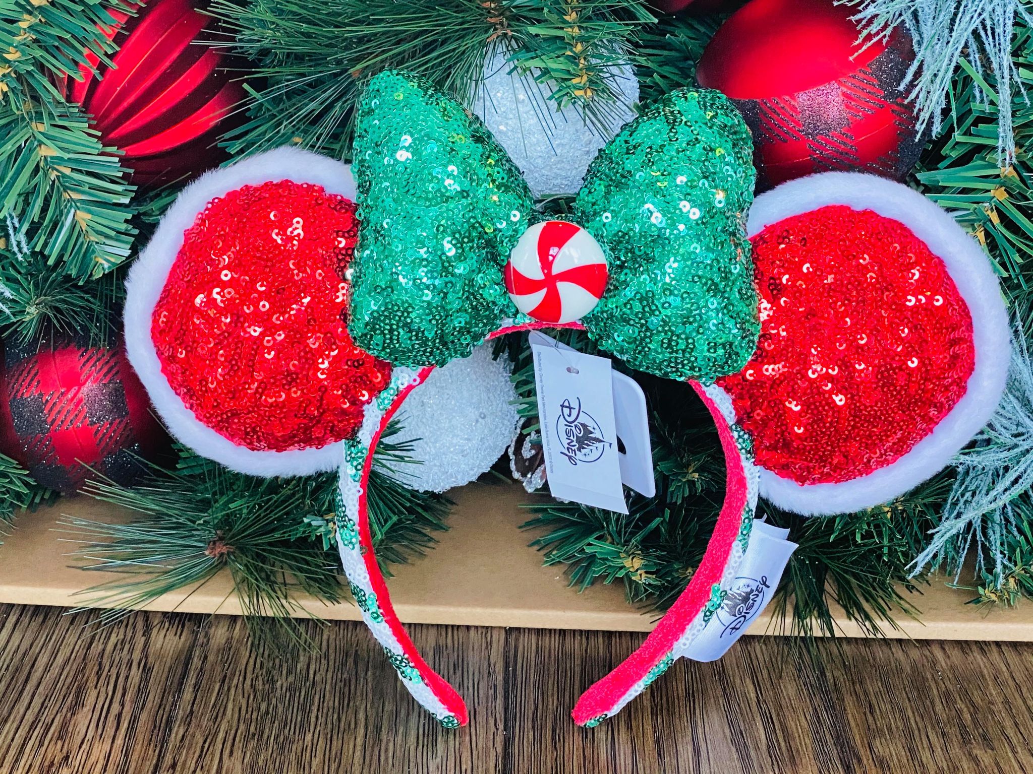 The New FurTrimmed Christmas Minnie Ears are a Must Have PHOTOS