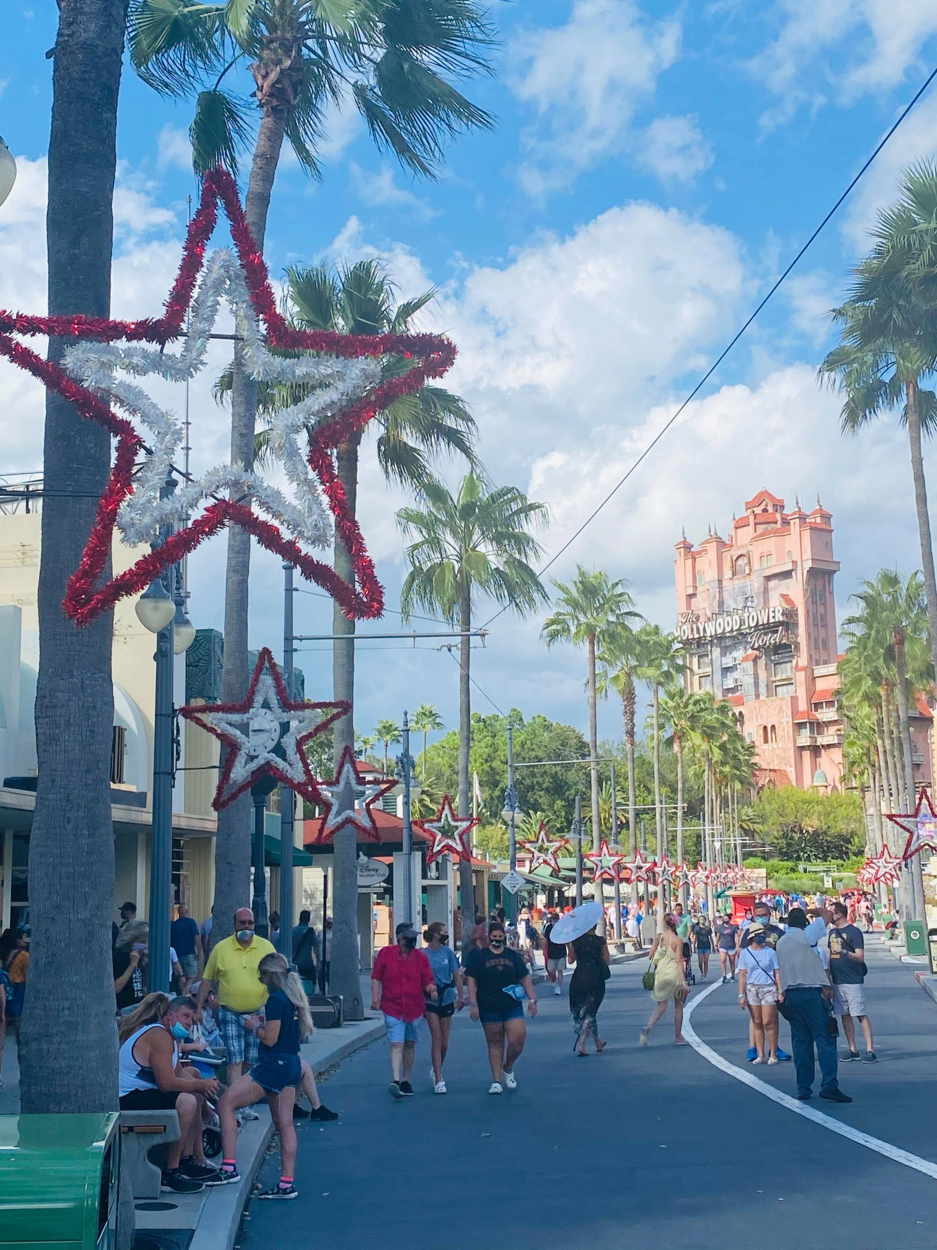 christmas hollywood studios