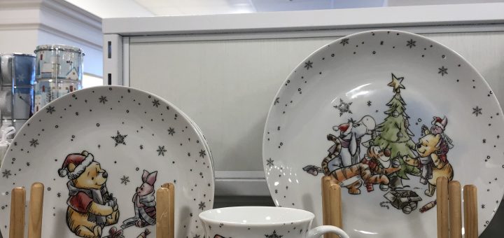 pooh Christmas dining set