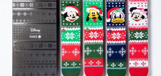 disney Christmas stance socks