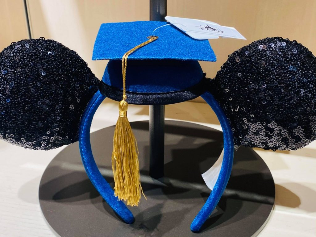 2021 graduation ears