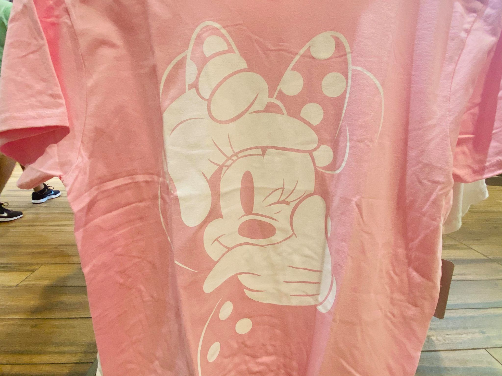 minnie pink tee