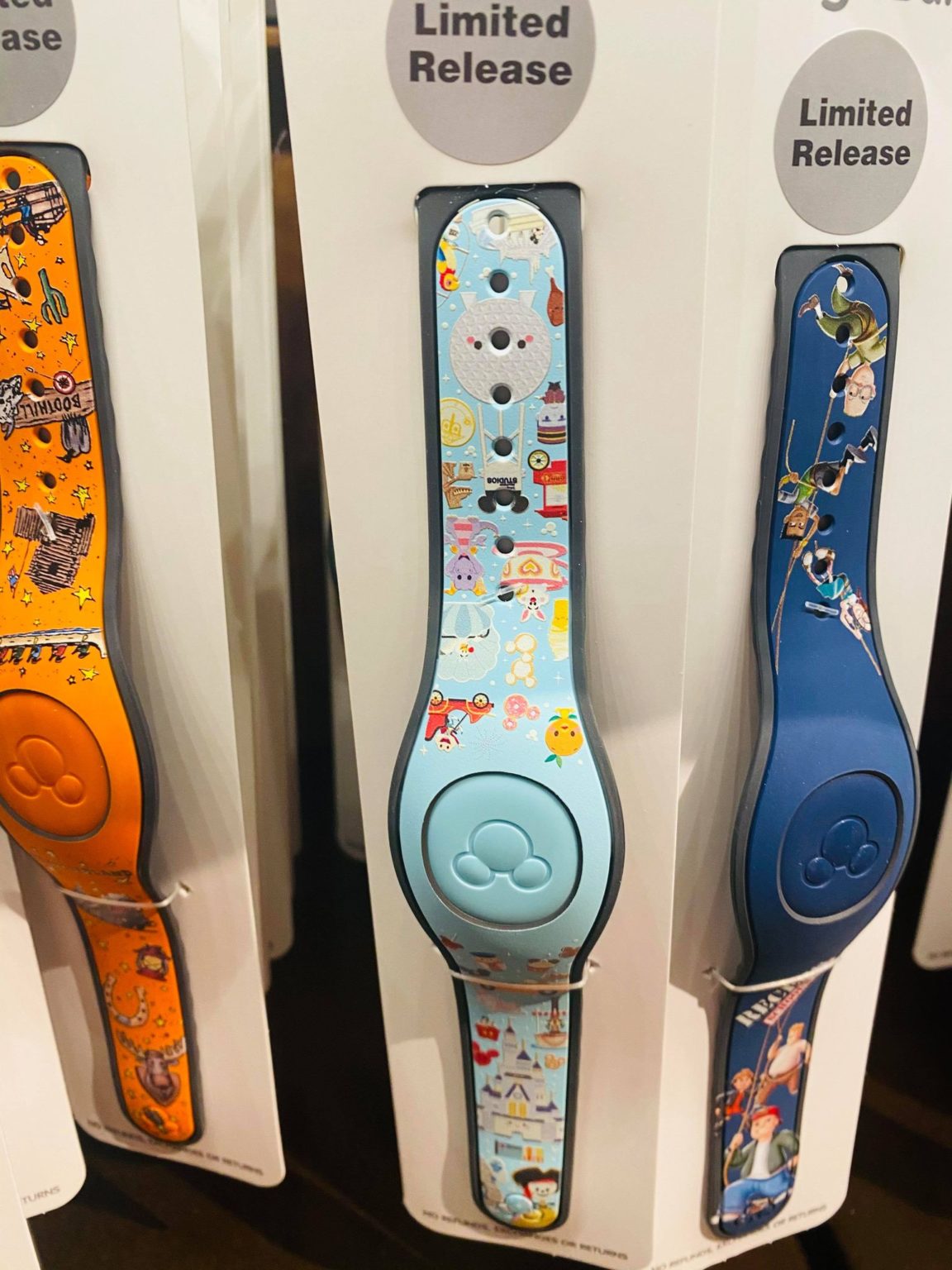 2 NEW Limited Release MagicBands at Animal Kingdom! Disney Fashion Blog