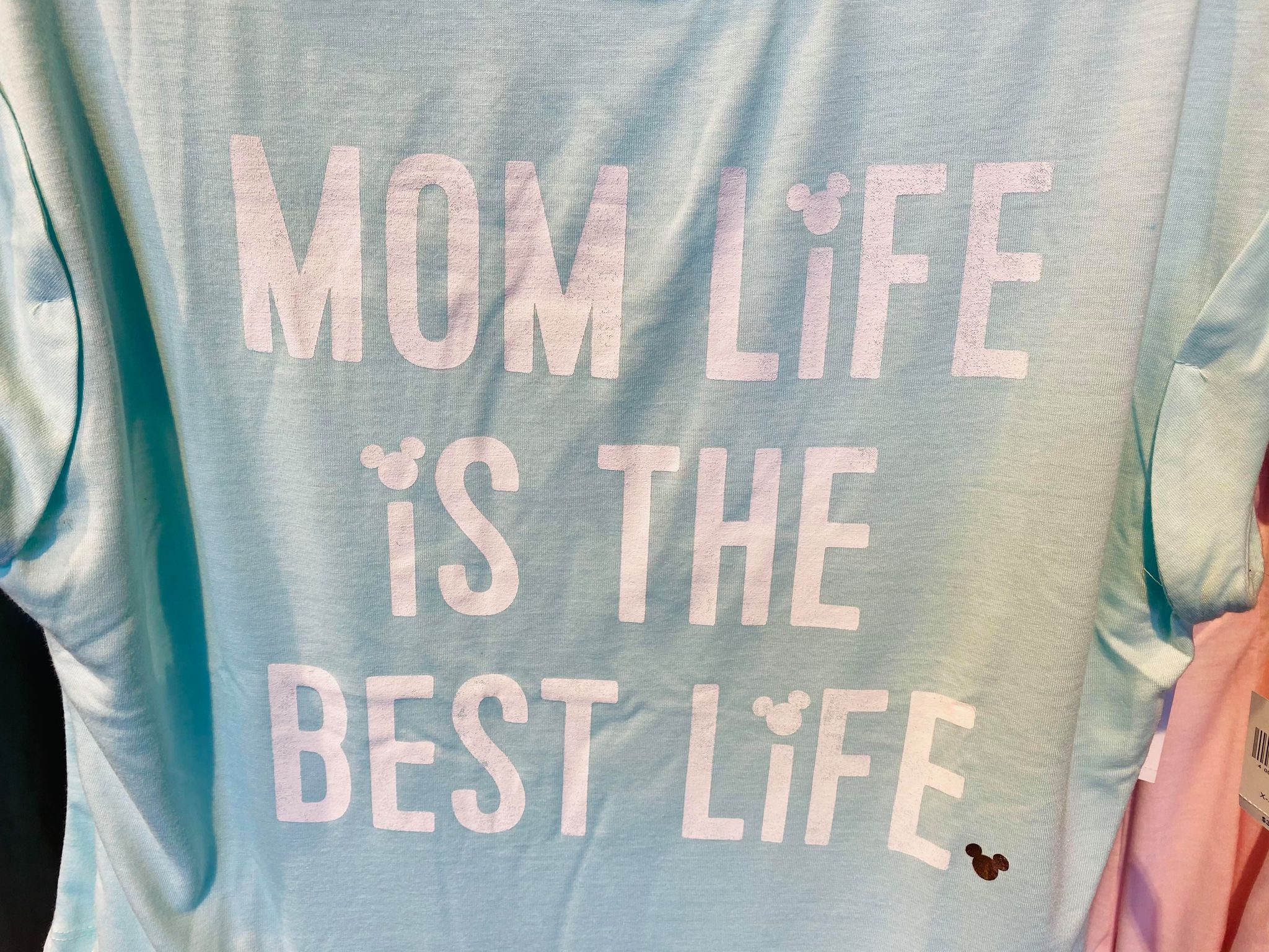 disney mom tee